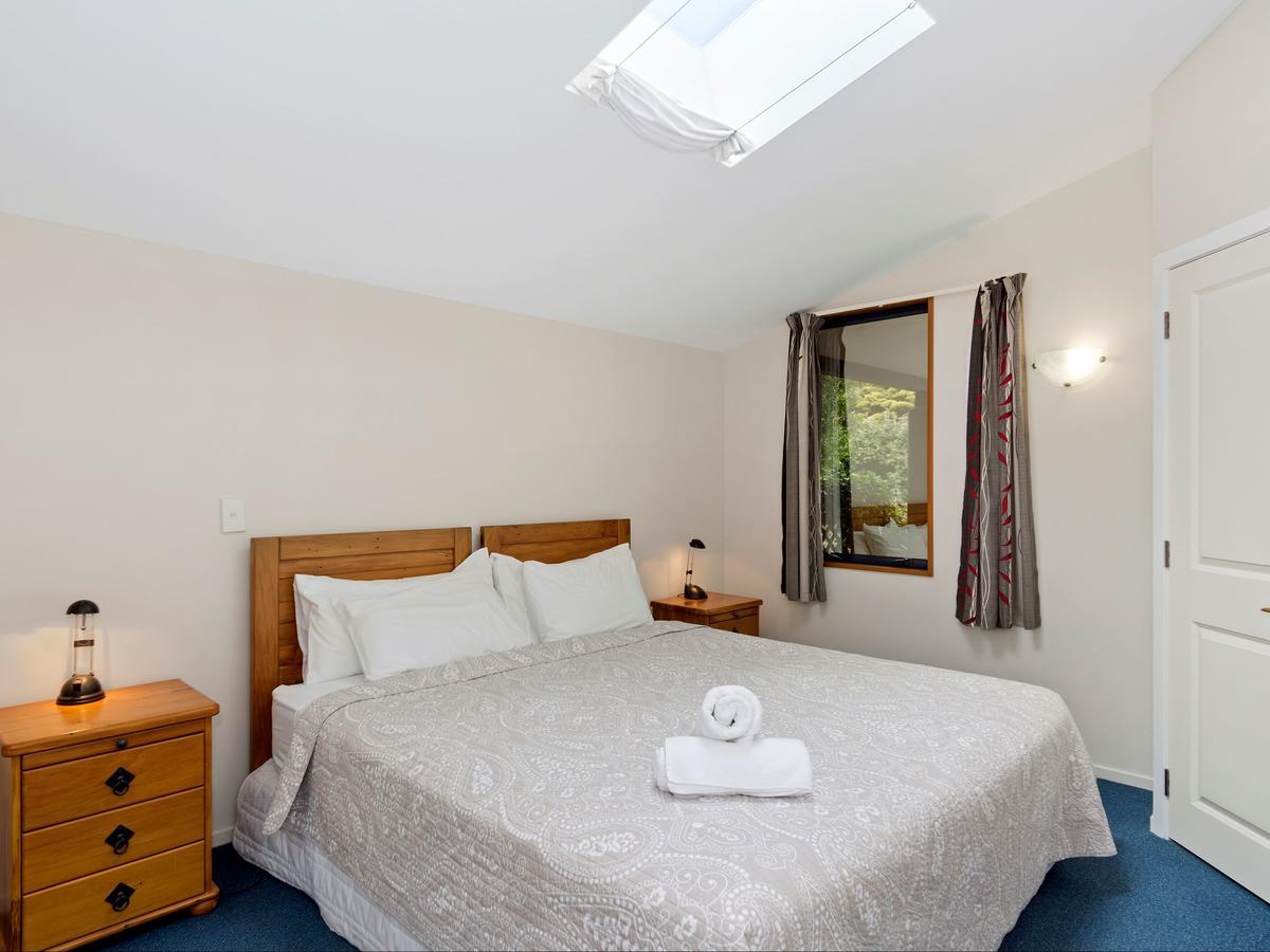 Boatshed Motel Apartments 마운트마운가누이 외부 사진
