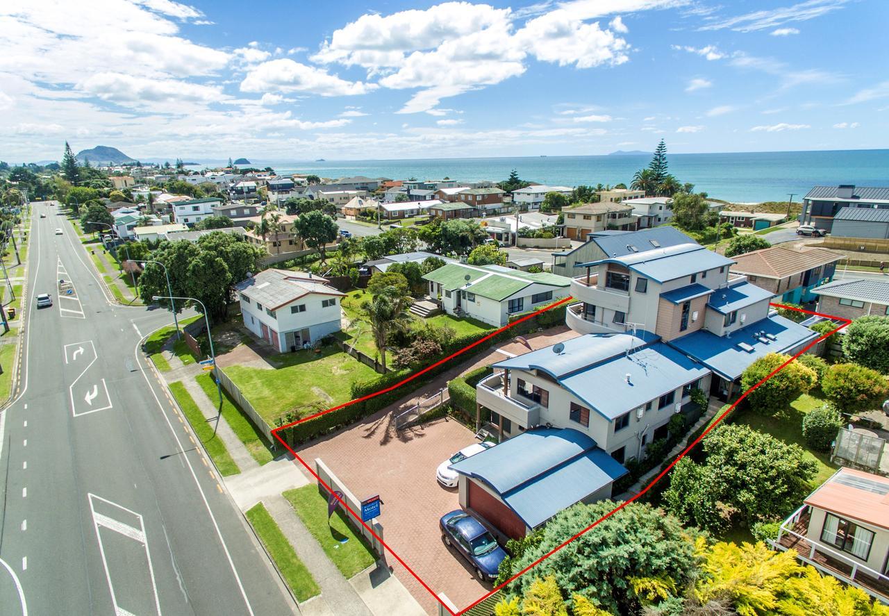 Boatshed Motel Apartments 마운트마운가누이 외부 사진