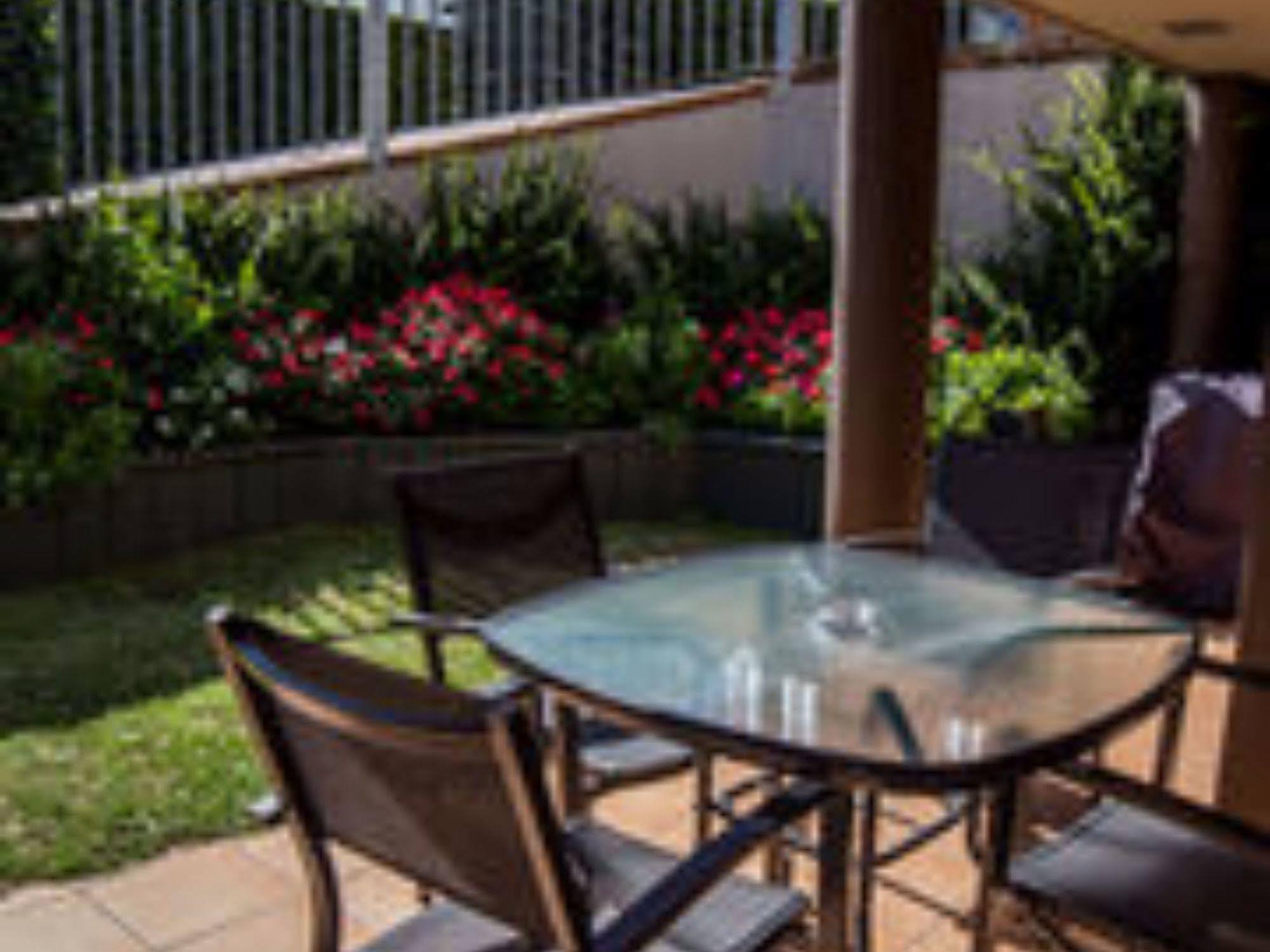 Boatshed Motel Apartments 마운트마운가누이 외부 사진